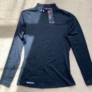 Brand NEW under armour black mock neck athletic long sleeve top in Large